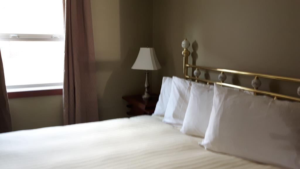 Coleman Country Encounters Accommodations מראה חיצוני תמונה